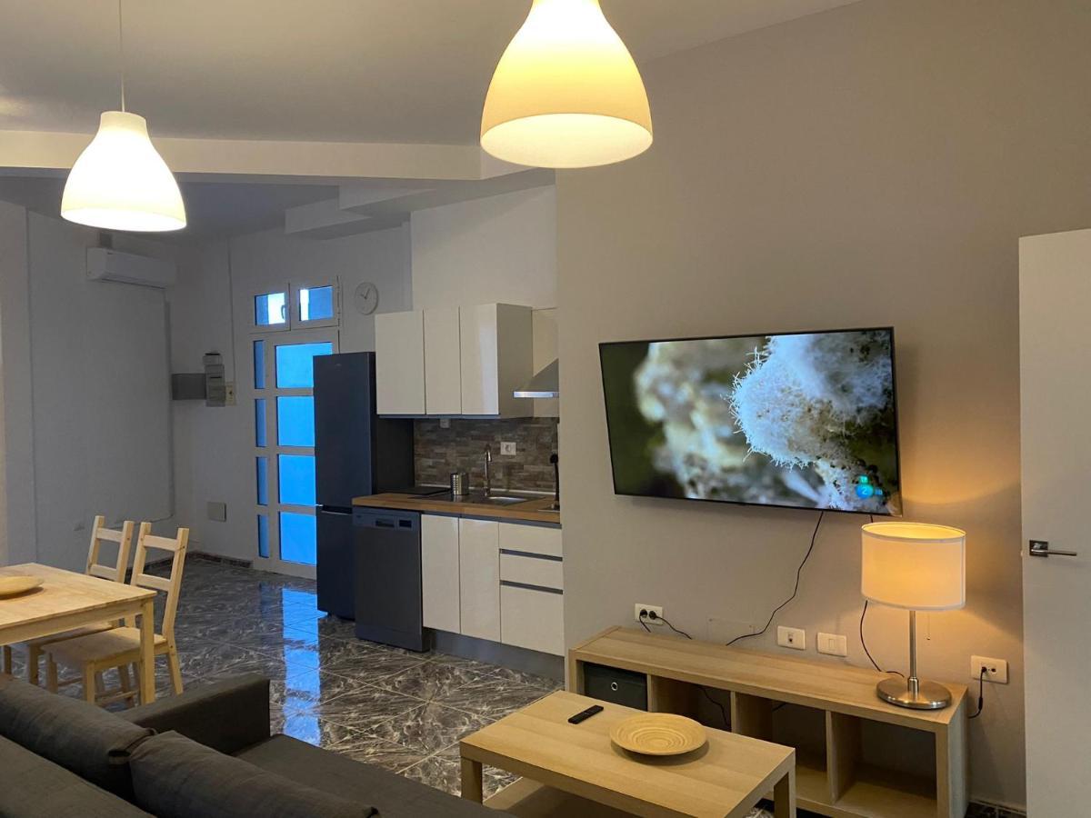 Apartamentos La Aldea Suites San Nicolás المظهر الخارجي الصورة