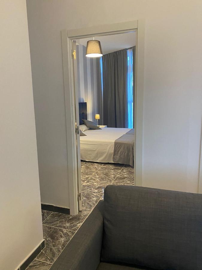 Apartamentos La Aldea Suites San Nicolás المظهر الخارجي الصورة